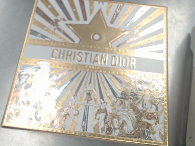 Hypnotic poison holiday gift set 2025