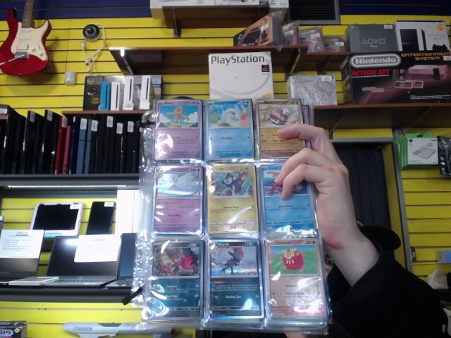 4 page ultra pro +collection pokemon