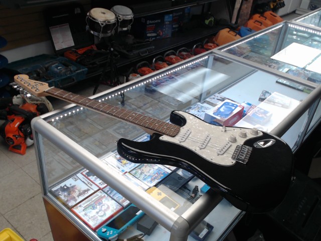 Squier stratocaster marble