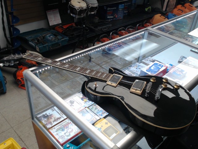 Guitare electrique monoprice route 66