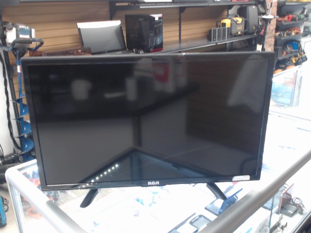 Tv 24'' rca avec fil et man