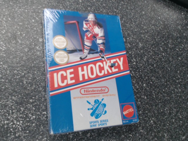 Ice hockey nes resealed