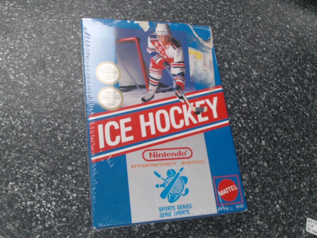 Ice hockey nes resealed