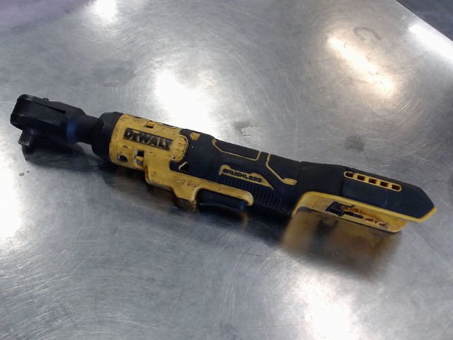 Rachette a battery dewalt