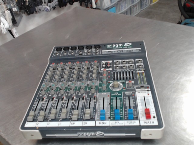 Mixer 8 channel