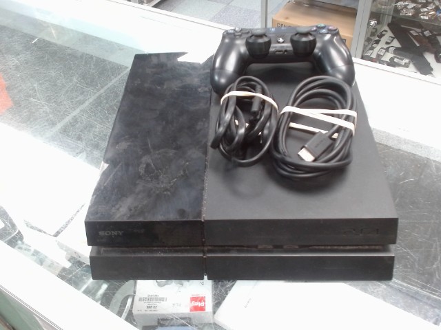 Console ps4 + man (disc semi-defect)