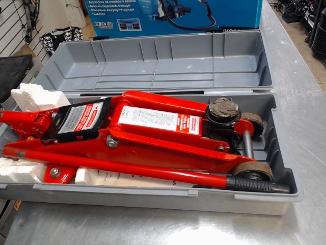 Jack hydraulique 1 1/2 tonnes