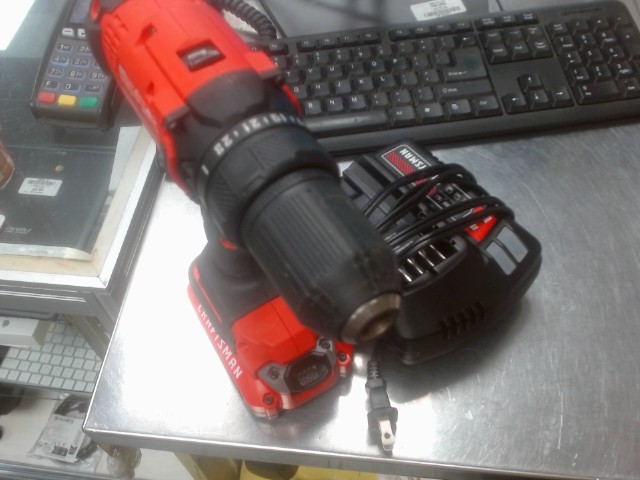 Perceuse avec chargeur et boite