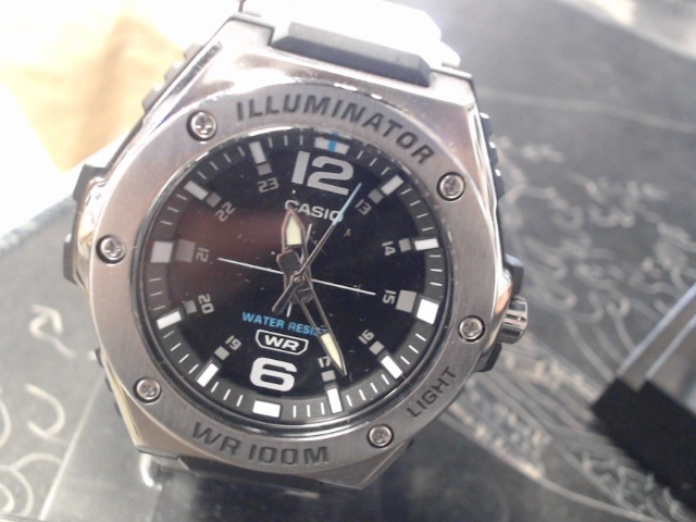 Casio montre-bracelet standard