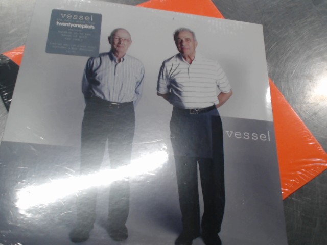 Twenty one pilots vessel vinyls sealed