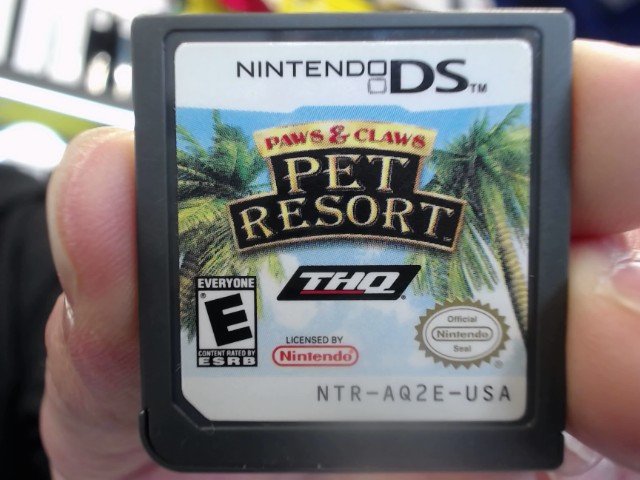 Paws & claws pet resort