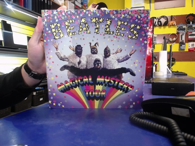 Beatles magical mystery tour