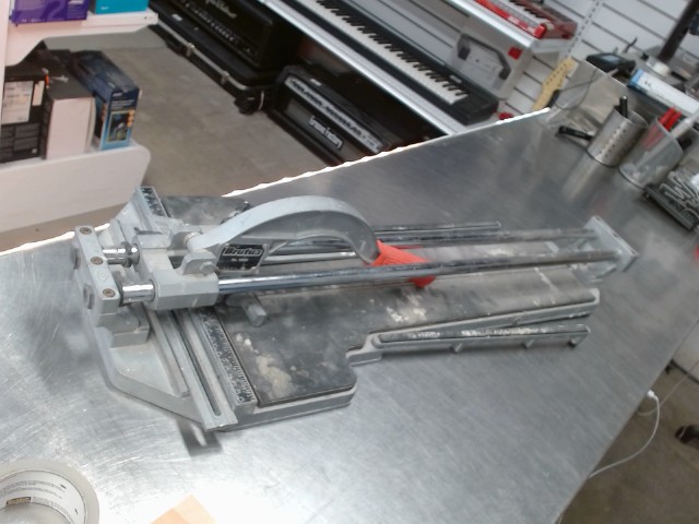 Ishill brutus 10600 coupe-ceramique