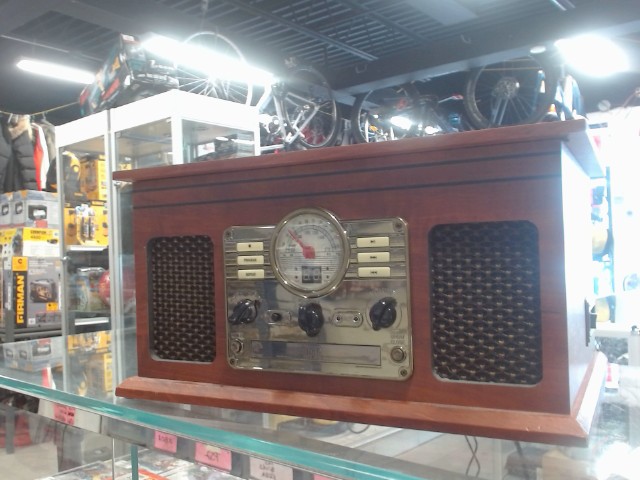 Victrola 6 in 1 radio