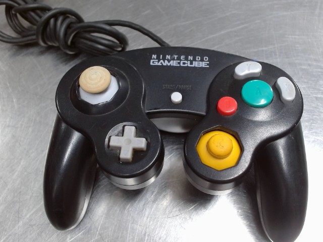 1 mannette game cube