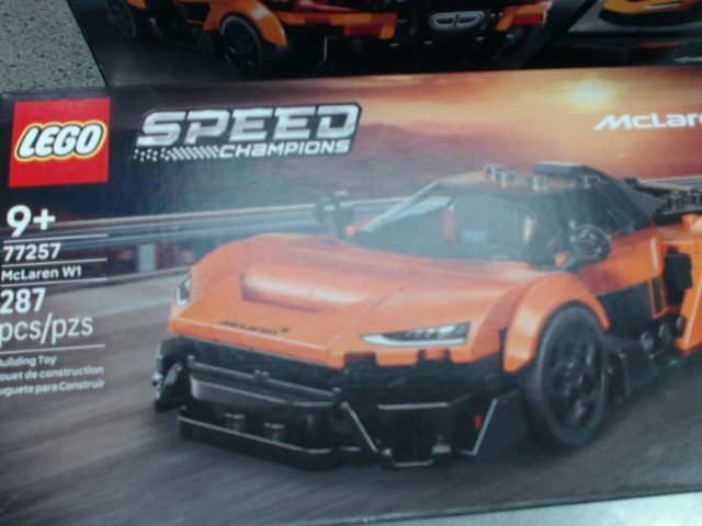 Lego mclaren w1