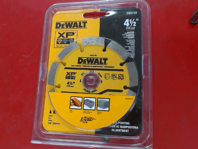 Lame diamant� segment� 4 1/2po neuf/new