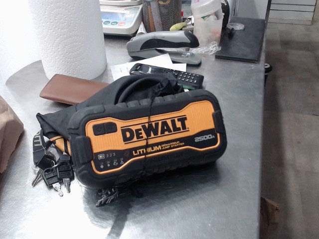 Aide-demarrage 2500a + ac