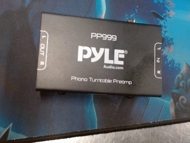 Phono turntable preamp