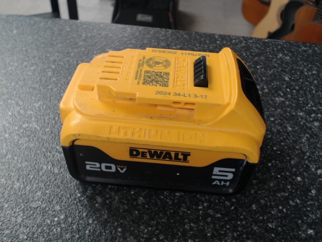 Batterie dewalt 5ah