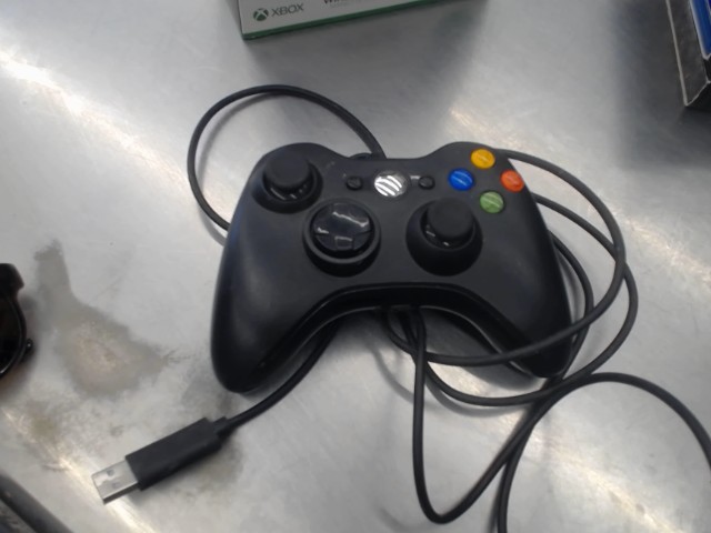 Manette a fils xbox 360