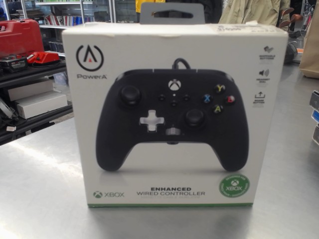Manette power a a fils xbox one
