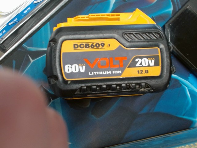 Flex volt battery 60v max 12ah