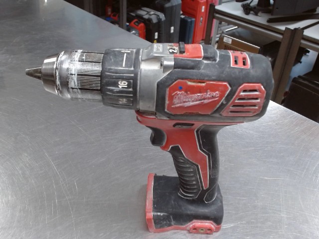 Drill milwaukee sans fil