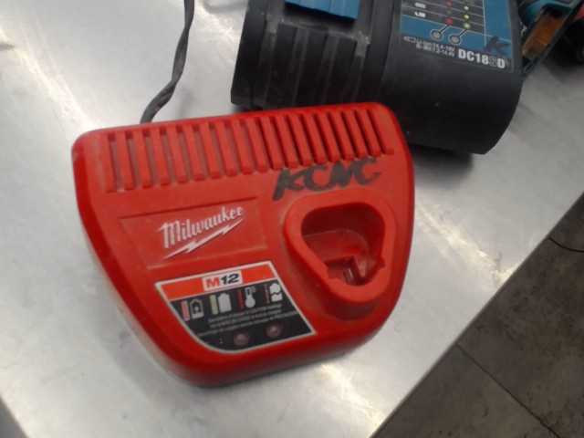 Chargeur m12