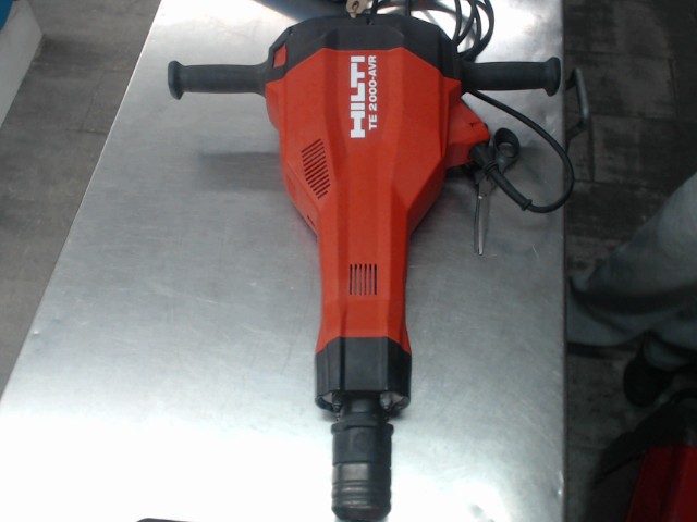 Breaker hilti 2000 avr