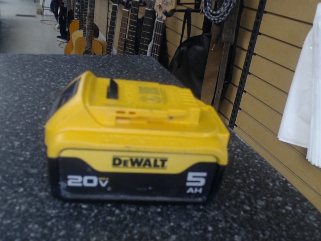 Batterie dewalt 5ah