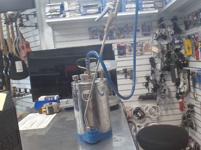 Sprayer 1 gallon + spray