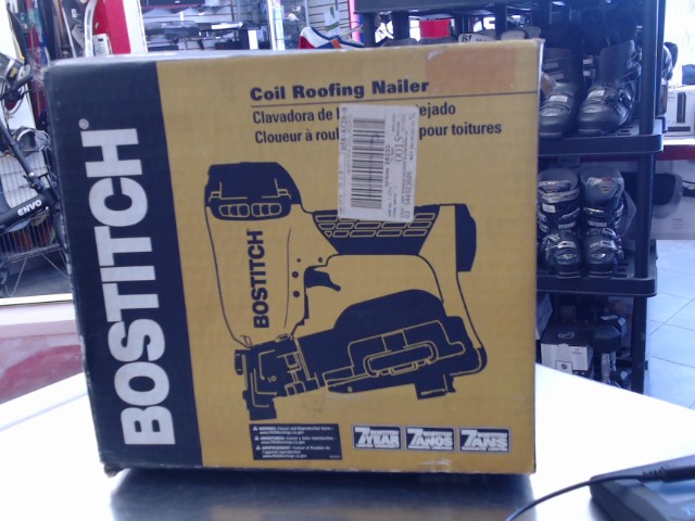 Cloueur a rouleau pour toitures