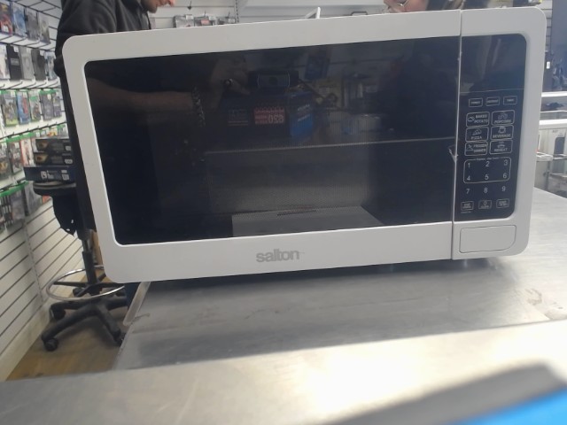 Micro-onde salton 1130w