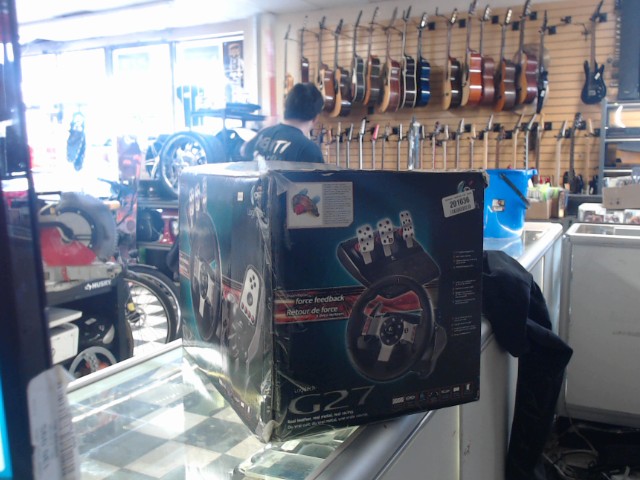 Volant pedale shifter kit g27 en boite