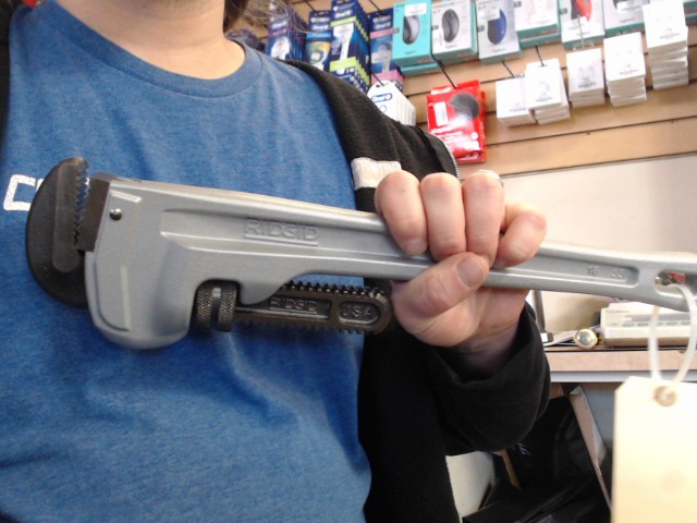 Wrench rigid alum 18po