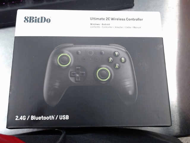 Ultimate 2c wireless controller dans box