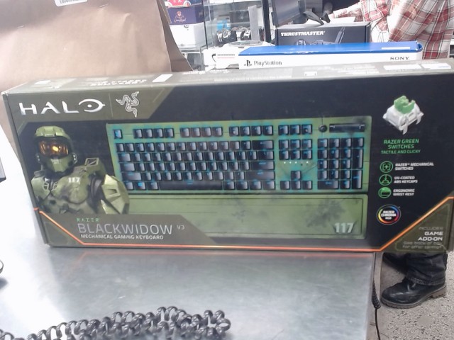 Clavier blacwidow v3 halo