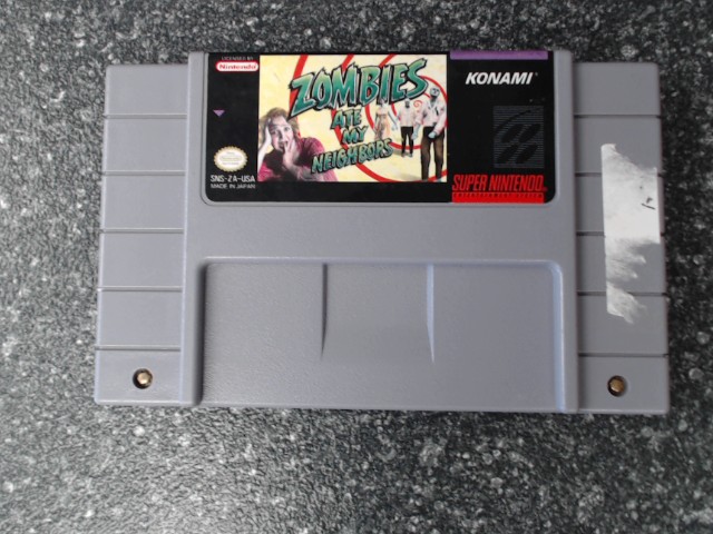 Zombies ate my neighbors snes