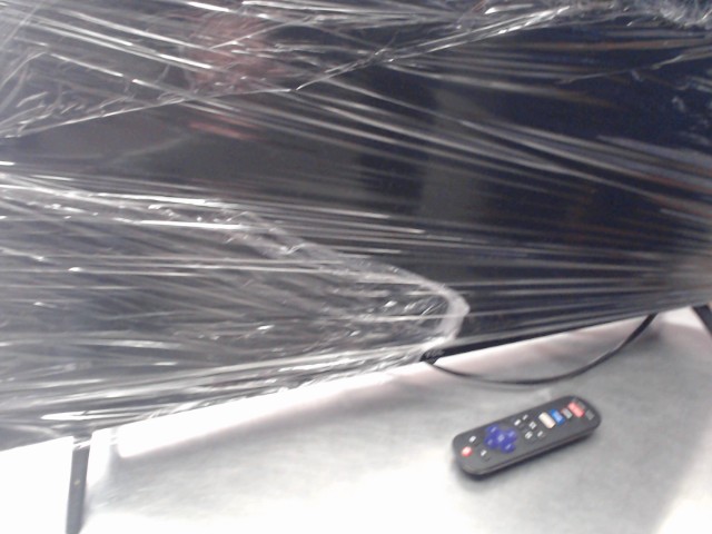 Television 32 pouces smart + manette