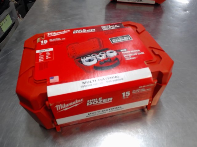 Milwaukee hole dozer