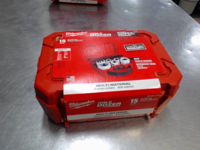 Millwaukee hole dozer