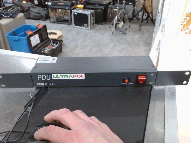 6 ooutlet power strip