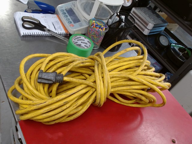 Rallonge electrique jaune