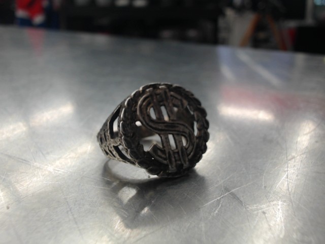 Bague en argent signe d'argent