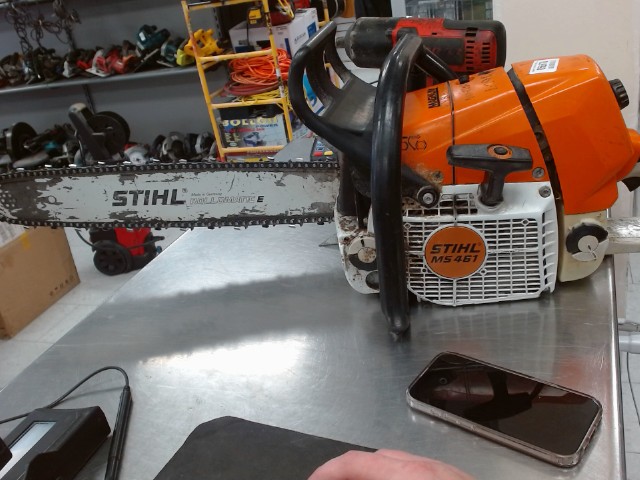 Stihl chainsaw a gas