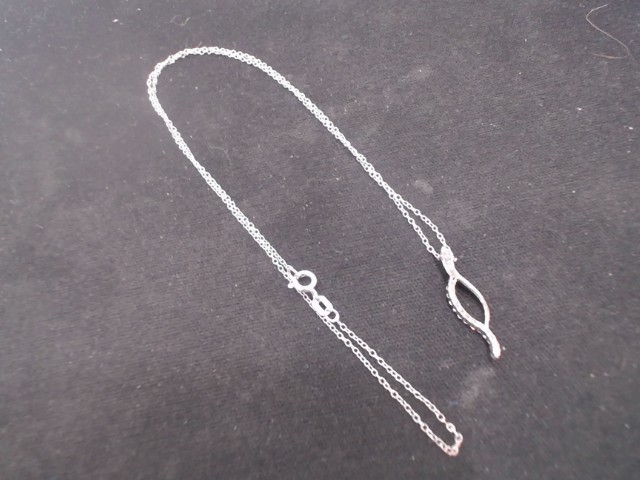 Chainette avec breloque 9.25