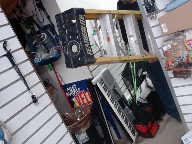 Echelle 8pied / 2.4m