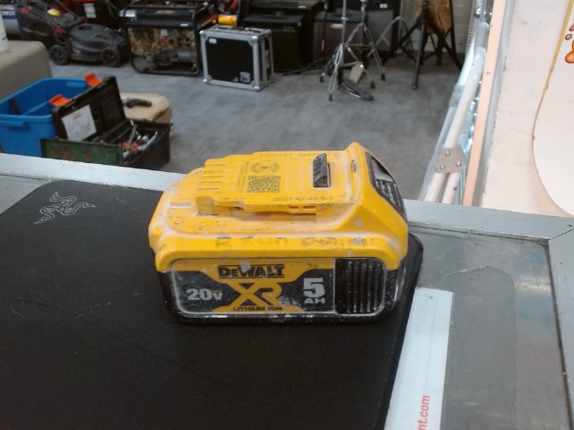 Dewalt battery
