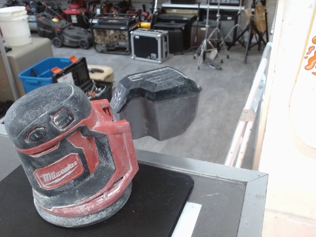 Milwaukee sablier orbit